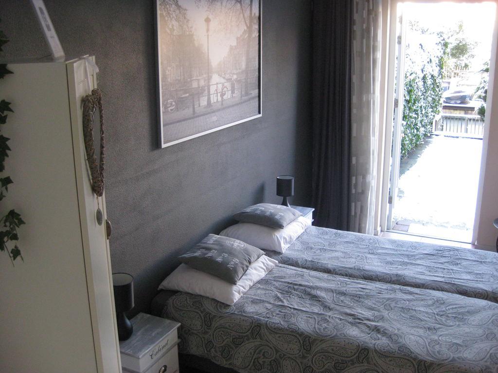 Quarenta Studio Bed and Breakfast Amsterdam Esterno foto